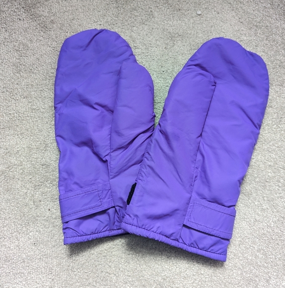 Buffalo mittens (Purple) - Picture 2 of 3